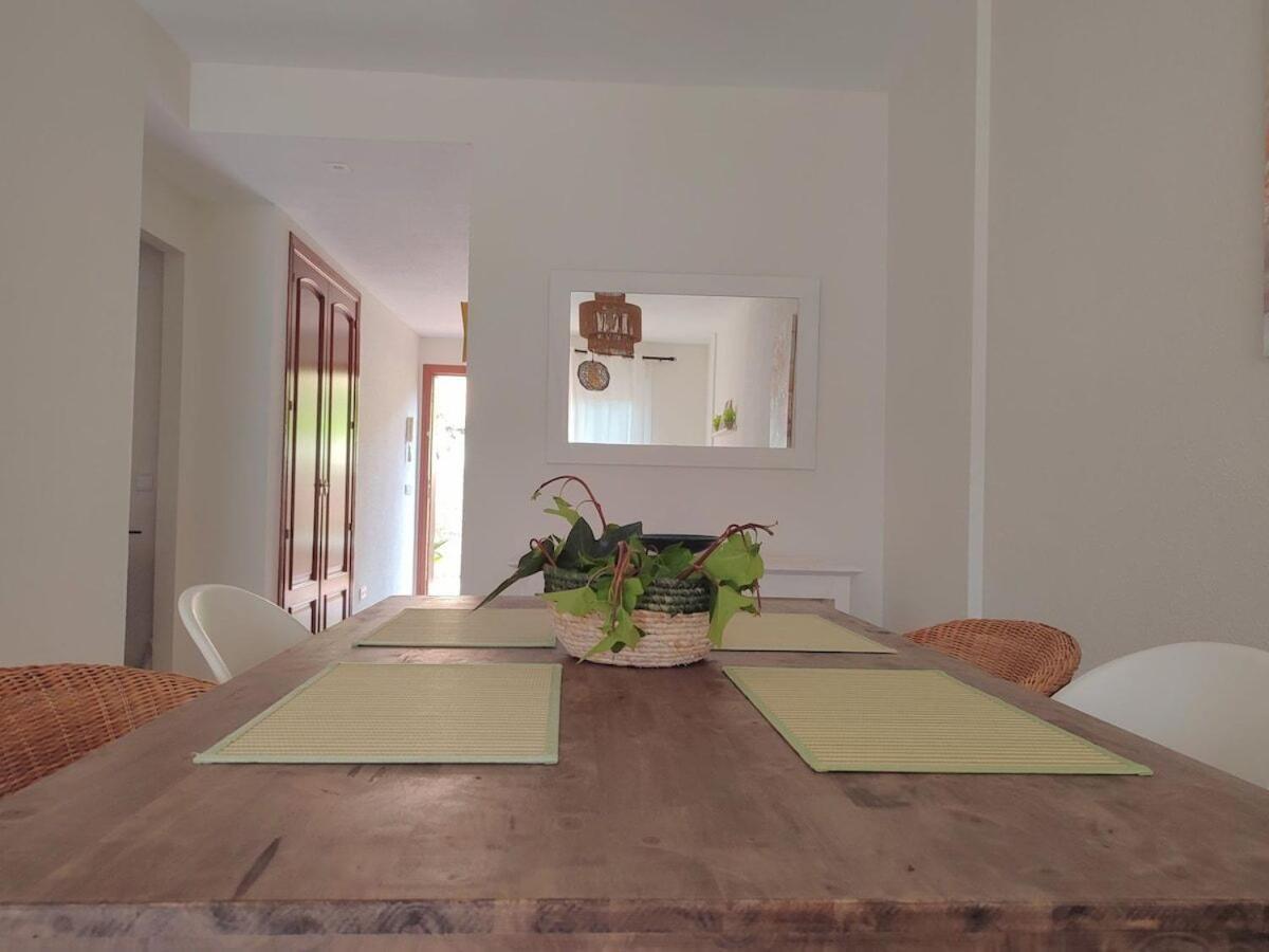 Apartamento Con Piscina Касарес Екстер'єр фото